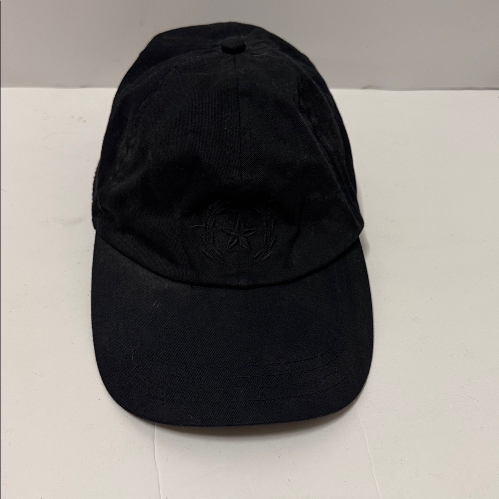Classic Black Men's Baseball Cap with Star Emblem